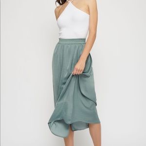 dynamite flowy maxi skirt